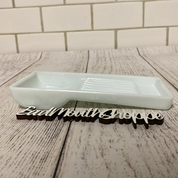 Vintage Antique Milk Glass Dentist Cabinet Tray C - Picture 2 of 7